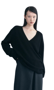 COURTNEY ZHENG Elva V-Neck Cashmere Sweater