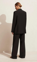 Load image into Gallery viewer, MATTEAU Relaxed Tailored Blazer
