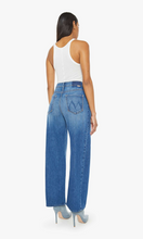 Load image into Gallery viewer, MOTHER DENIM The Full Pipe Flood
