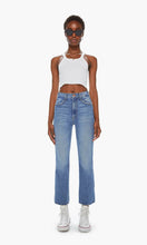 Load image into Gallery viewer, MOTHER THE HUSTLER ANKLE FRAY DENIM JEANS IN BLUE SCENIC ROUTE 
