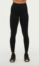 Load image into Gallery viewer, PE NATION Frequency Full Length Legging
