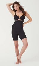 Load image into Gallery viewer, SPANX  OnCore High-Waisted Mid-Thigh Short
