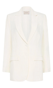 ST. AGNI Tailored Linen Blazer