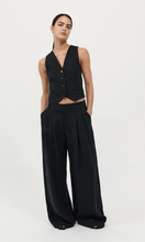 Load image into Gallery viewer, ST. AGNI Tailored Linen Pants
