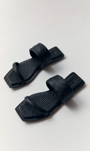 ST. AGNI | Woven Resort Slide