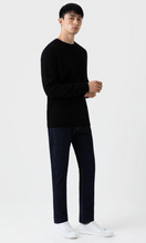 Load image into Gallery viewer, SUNSPEL Lambswool Crew Neck Jumper
